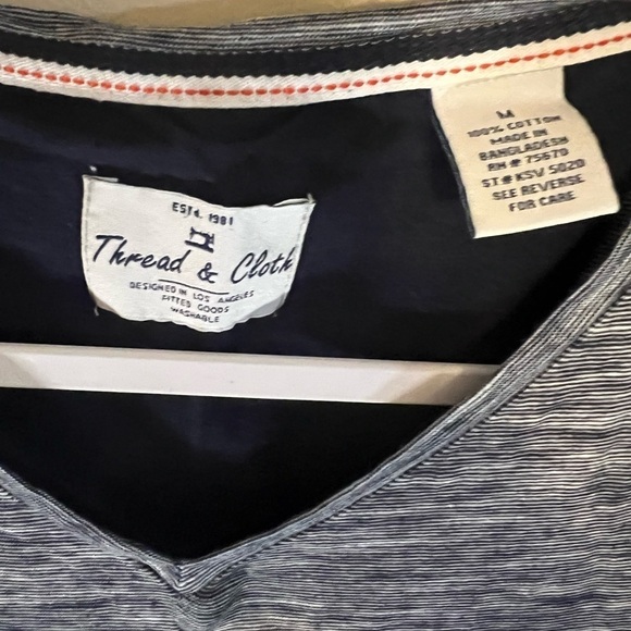 Men’s Thread & Cloth TShirt - Picture 2 of 3